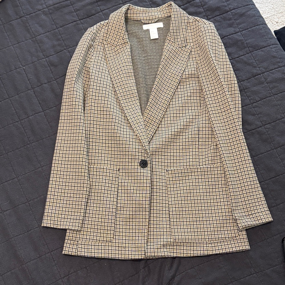 Women's Checkered Blazer